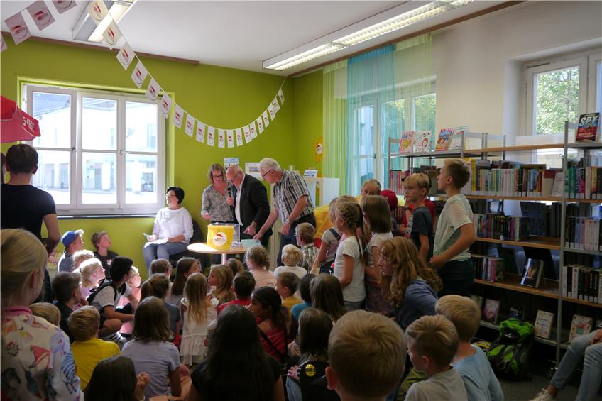 Bücherwürmer aufgepasst: Aktion Heiß auf Lesen startet wieder in Balinger Mediothek