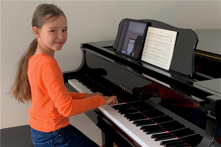 Trotz Coronapandemie: Junge Schlichemtäler Musikschülerinnen erfolgreich mit den Instrumenten