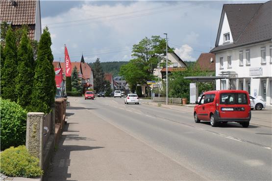 30er-Schild erst nach Kleider Müller: RP Tübingen schränkt Tempolimit für Geislingen ein