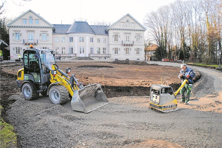 Baustellengespräch vor der Villa Eugenia: Wie wird der Hechinger Fürstengarten bald aussehen?