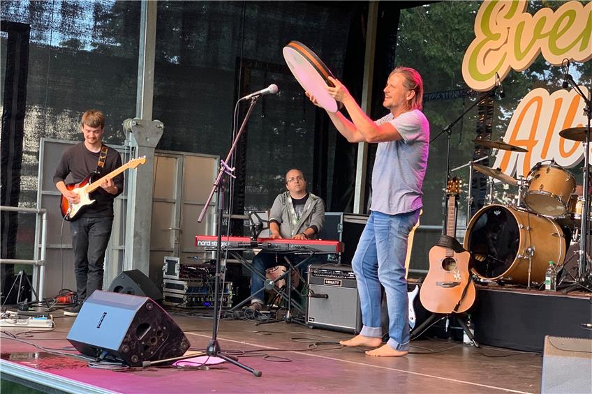 Wundertüte für ein Mega-Live-Erlebnis: Jan Reiser rockt die Event-Wiese in Tailfingen