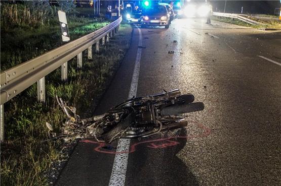 Motorradfahrer stirbt bei Unfall auf der B 463 
