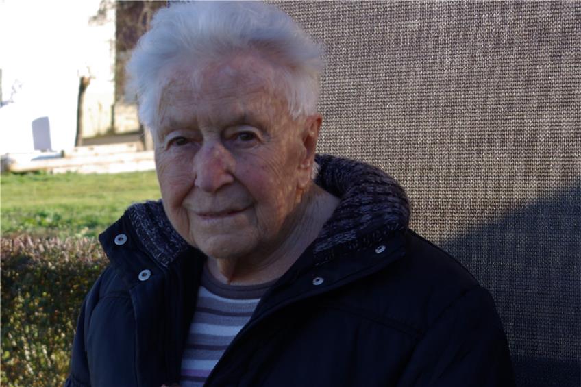 Frühere Harthauser Hebamme Genovefa Holzmann feiert ihren 100. Geburtstag