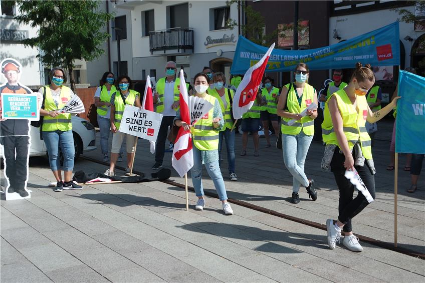 Verdi-Kundgebung in Albstadt: „Vom Applaus kann man nicht leben“