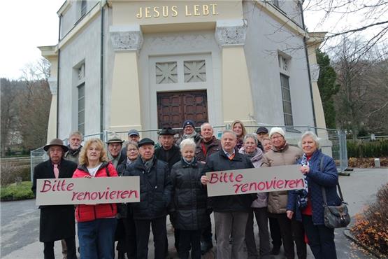 Ebinger fordern vehement den Erhalt der Friedhofkapelle