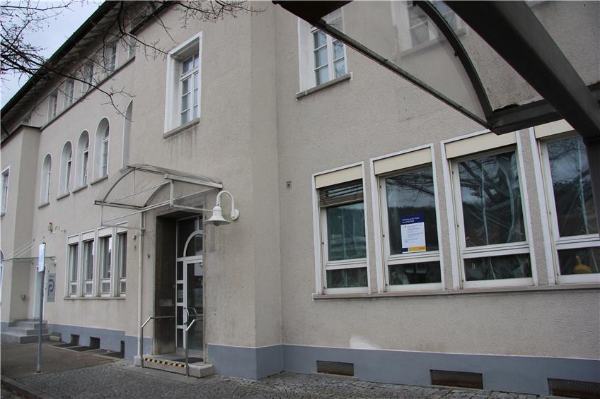 Mietvertrag unterschrieben: Asia-Restaurant zieht im ehemaligen Postgebäude in Ebingen ein