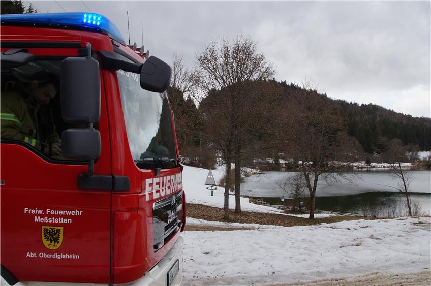 Achtung Lebensgefahr: Feuerwehr warnt vor dem Betreten des Oberdigisheimer Stausees