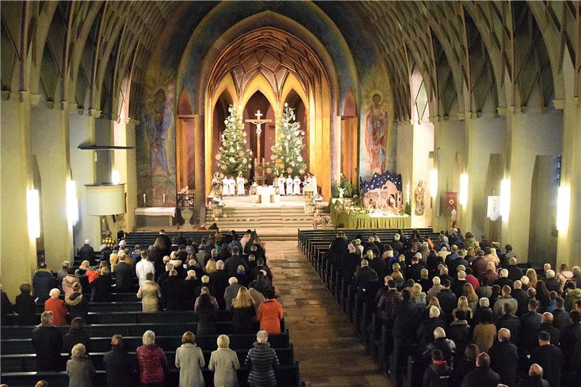 Geislinger Hochamt: Die Christkindl-Messe zaubert Weihnachtsfreude in die Kirche