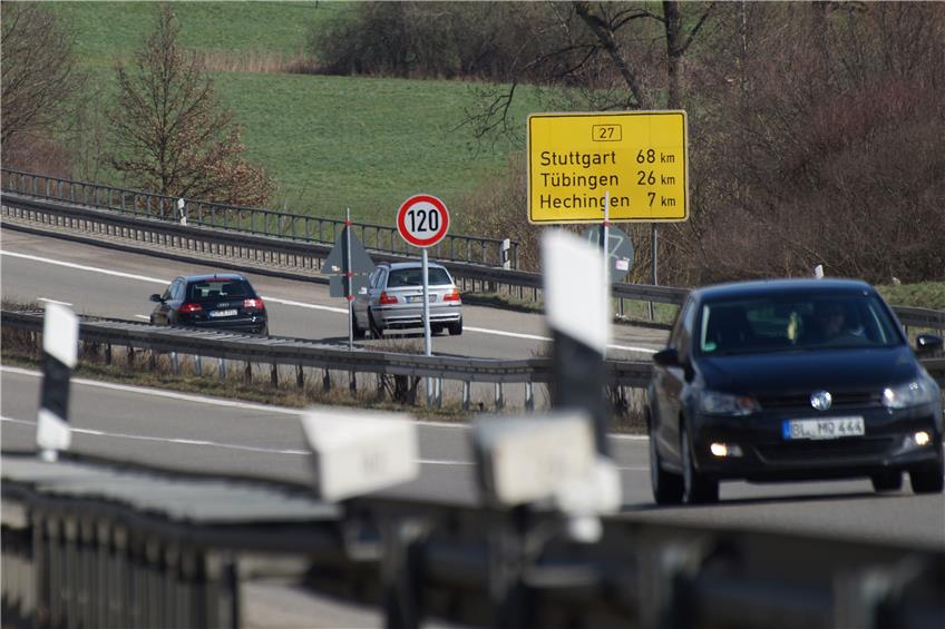 Geschwindigkeitskontrolle auf B27 bei Hechingen: Raser fährt mit Tempo 210 zu dicht auf