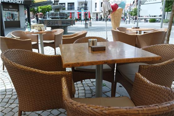Im Sommer länger draußen sitzen: In Albstadt ist Außenbewirtung bis Mitternacht erlaubt