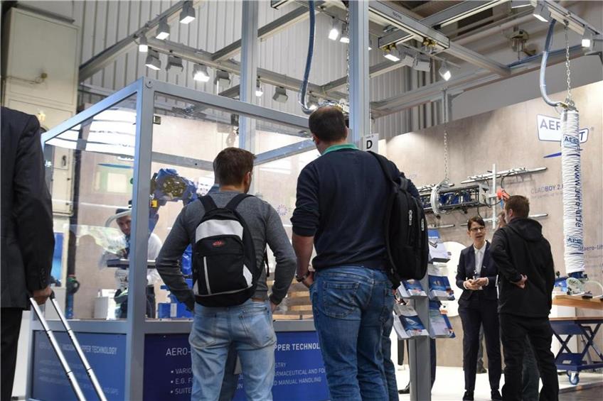 Holz in Bewegung: Aero-Lift Vakuumtechnik nahm an Weltleitmesse Ligna in Hannover teil