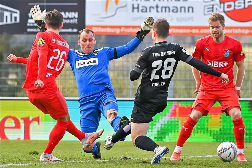 Trotz langer Unterzahl: TSG Balingen holt beim Regionalliga-Zweiten Steinbach einen Punkt