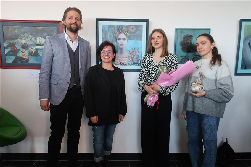 Das weibliche Gesicht des Krieges in der Kunst: spannende Ausstellung in Ebingen