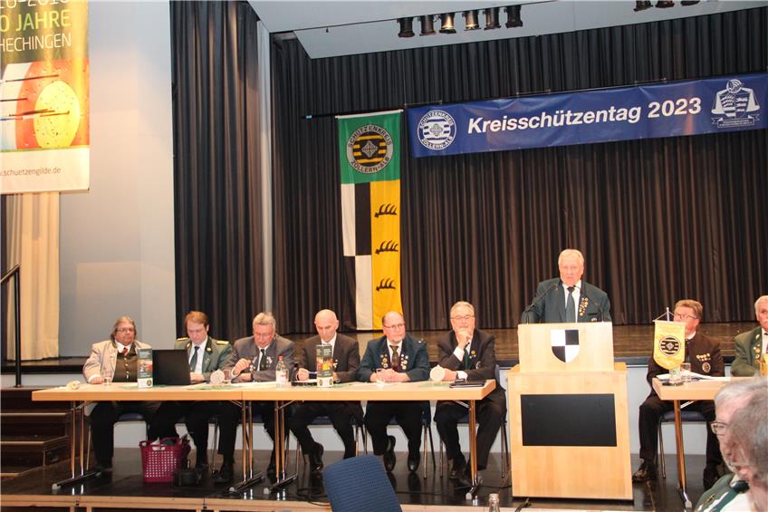 Hoffmeister-Kraut spricht sich in Hechingen gegen schärferes Waffenrecht aus