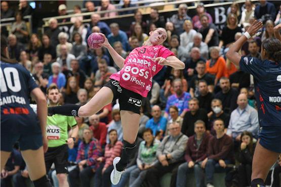 Handball-Nationalspielerin Lena Degenhardt im Interview: „Sind auf einem
sehr guten Weg“