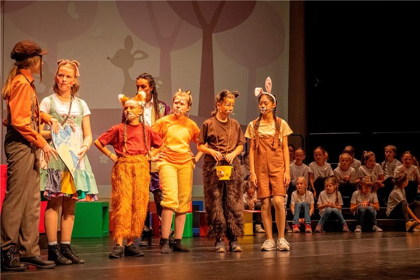 Kindermusical in Balingen: Felicitas Kunterbunt verzaubert und beeindruckt Groß und Klein