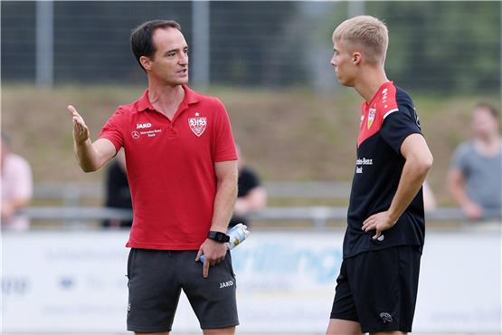 Gerüchte um Nico Willig: Verlässt der Heselwanger den VfB Stuttgart?