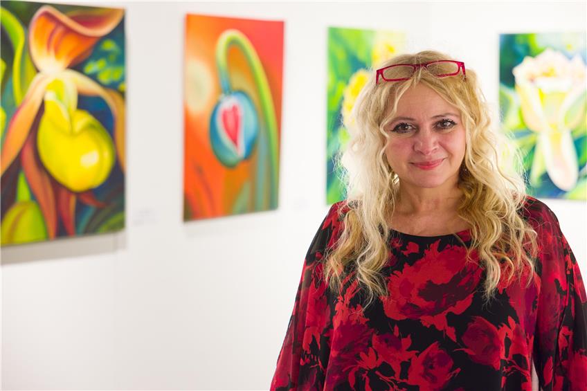 Träume, Illusionen und Lichtblicke: Die Schwenninger Künstlerin Temi stellt in Mariaberg aus