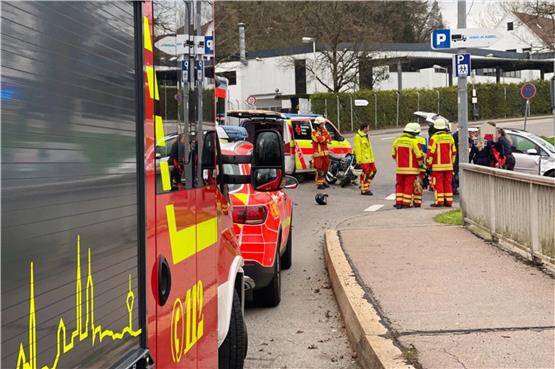 Schwerer Unfall in Rottweil-Bühlingen: 66-jähriger Motorradfahrer wird lebensgefährlich verletzt