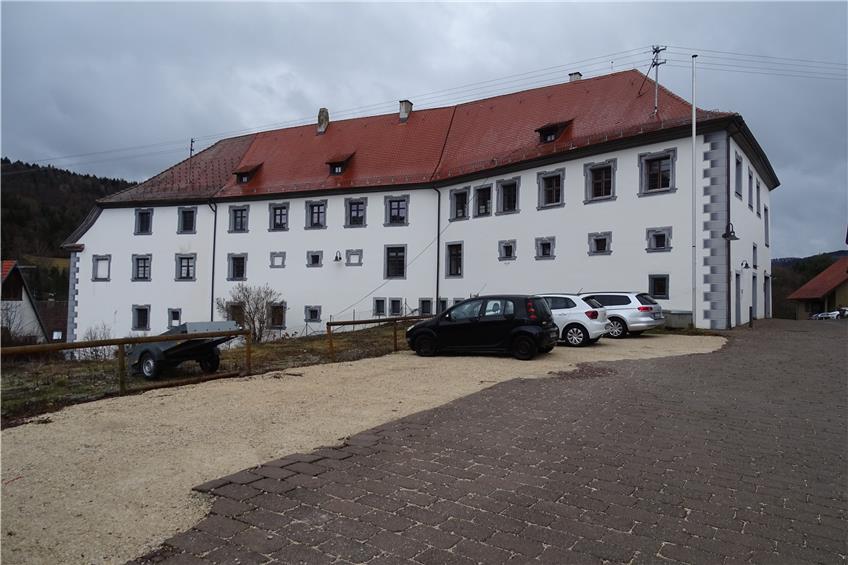 Rund um das Kloster Margrethausen wird es hübscher: Schotterplatz wird endlich ausgebaut