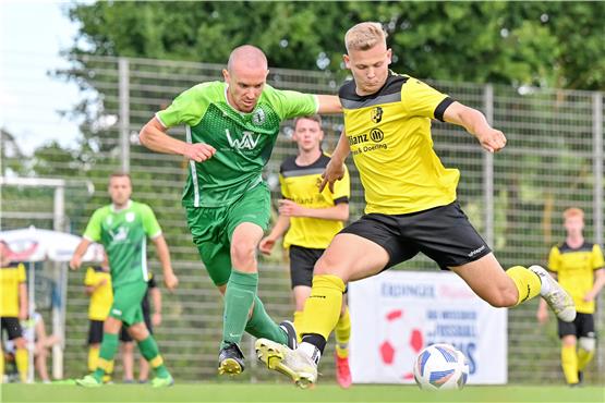 Besonderes Highlight für den TSV Frommern: Gelb-Schwarze verkaufen sich beim Meister-Cup teuer