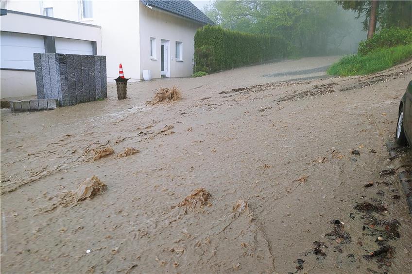 Nach Hochwasser fordert Laufener Ortsvorsteher Taten: „Gutachten haben uns genug Zeit gekostet“
