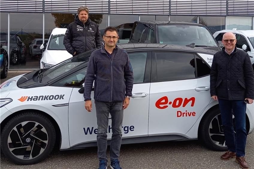 20.000 Kilometer durch Deutschland: Volkswagen ID.3 macht beim Bisinger Autohaus Karsch Halt