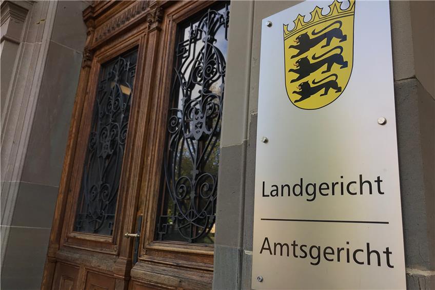 Prozess vor Hechinger Landgericht: 40-Jähriger gesteht sexuellen Missbrauch seiner Tochter