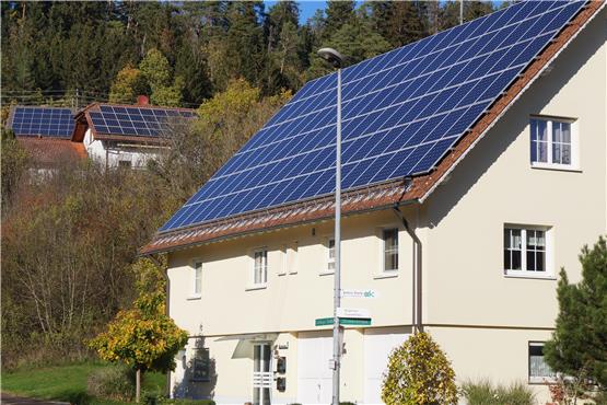 Durch Strom von Photovoltaikanlagen: Dautmergen auf dem Weg zur Energieautarkie