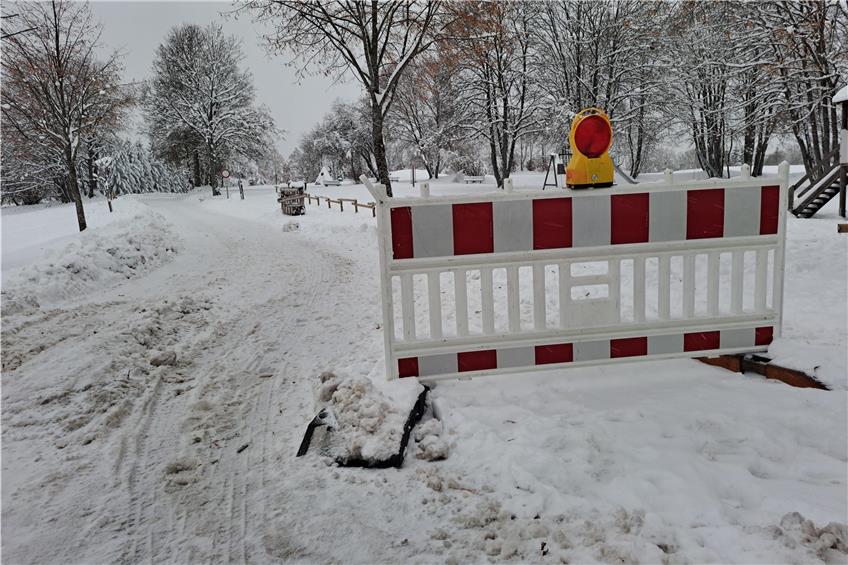 Wegen akuter Schneebruchgefahr: Obernheimer Weihnachtswanderweg von Beginn an gesperrt