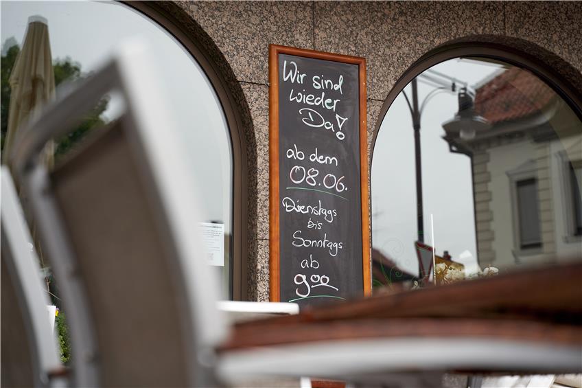 Trotz Regens: Das Leben kehrt langsam zurück in Restaurants und Cafés im Zollernalbkreis