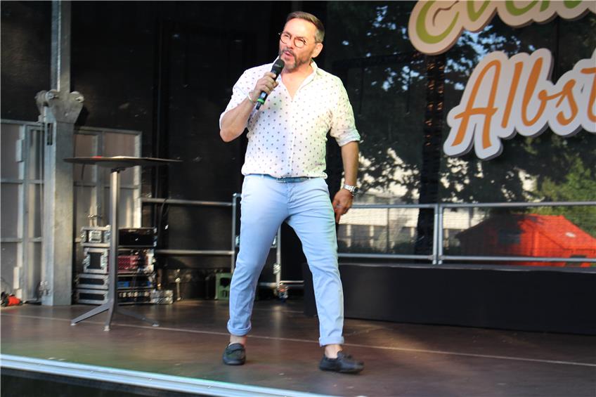 Eventwiese Albstadt: Comedian Olli liefert Lacher am Fließband