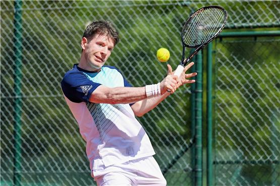 Ebingen auf Erfolgskurs: Starker Start in die Tennis-Sommerrunde
