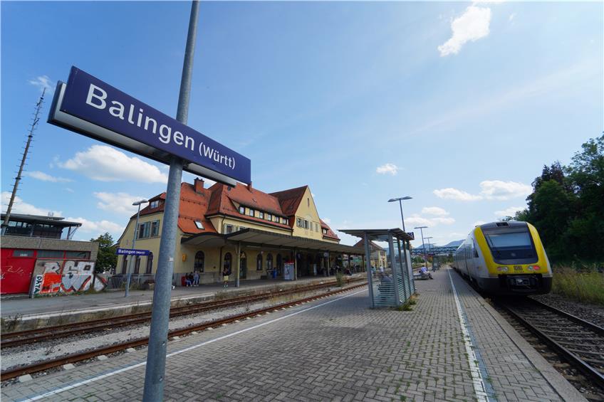 Zwischen Balingen und Ebingen müssen Zugfahrer in den Sommerferien in den Bus umsteigen